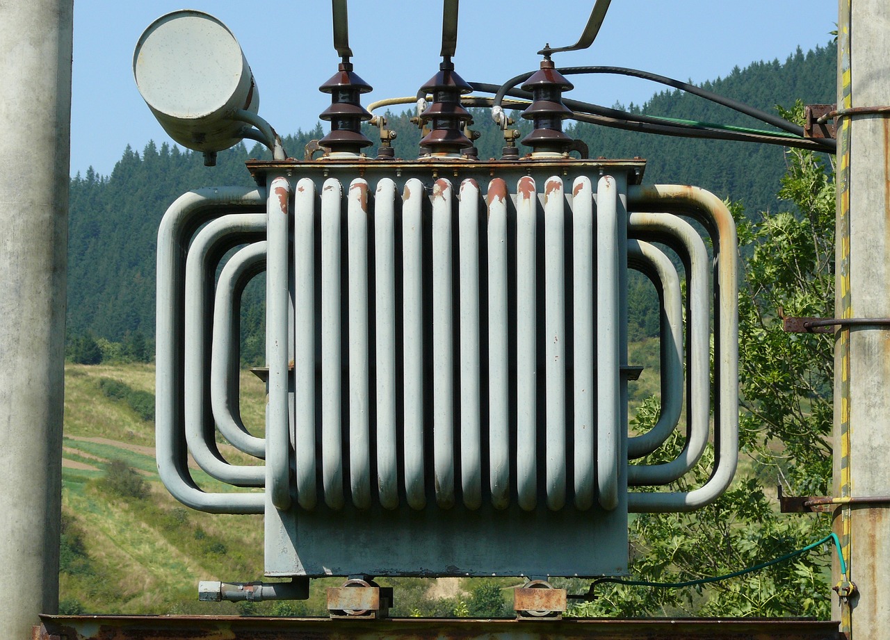 Risque électrique et thermique : comment détecter la surchauffe d’un transformateur par caméra avant l’incident électrique ?